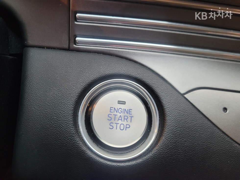 Hyundai Grandeur — miniaturë 16