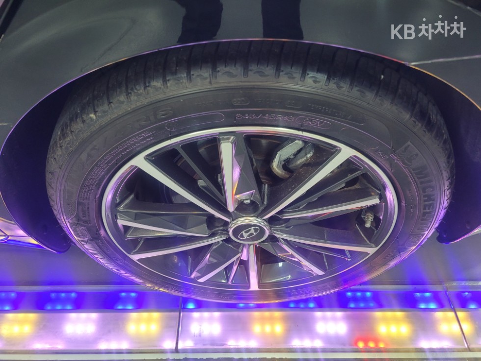 Hyundai Grandeur — miniaturë 21