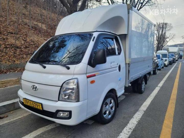Hyundai Porter Ii 2022 photo 2