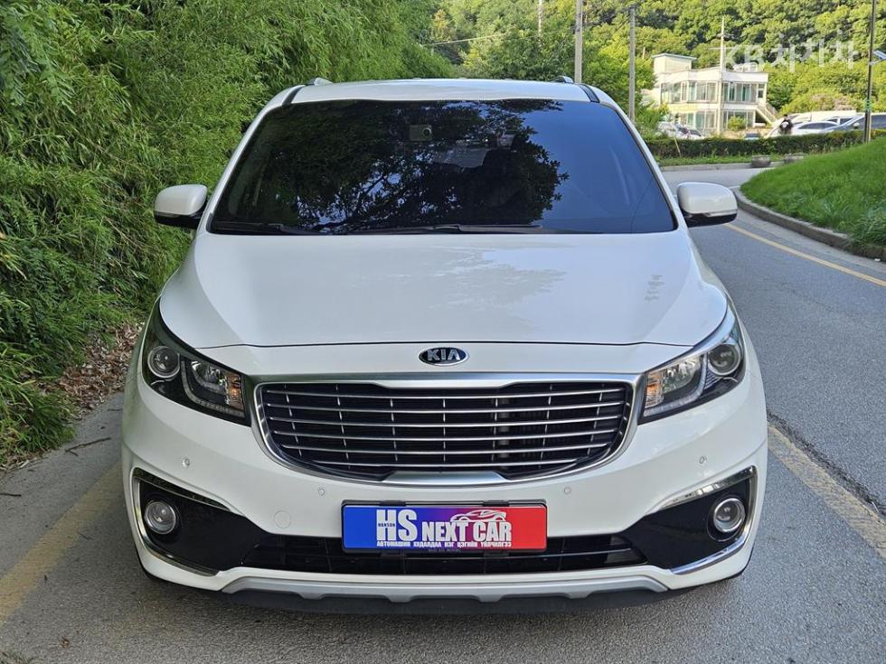 Kia Carnival — miniaturë 2