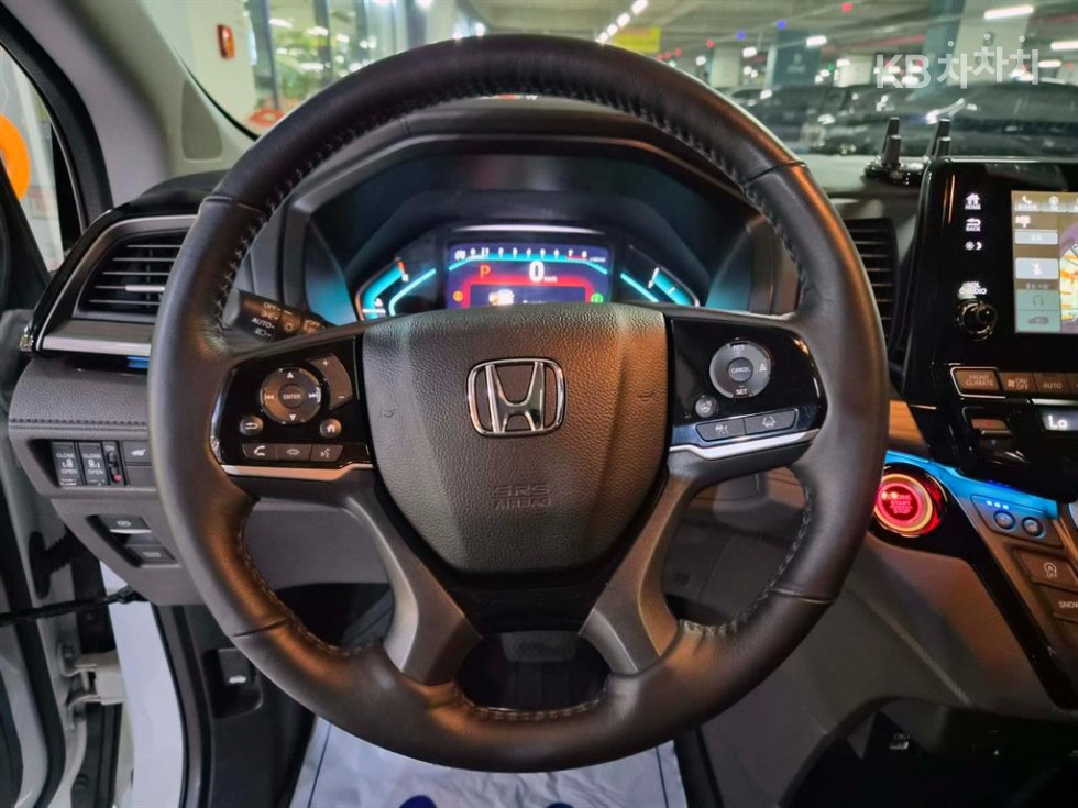 Honda Odyssey — miniaturë 9