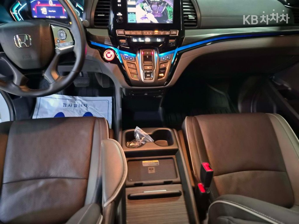 Honda Odyssey — miniaturë 11