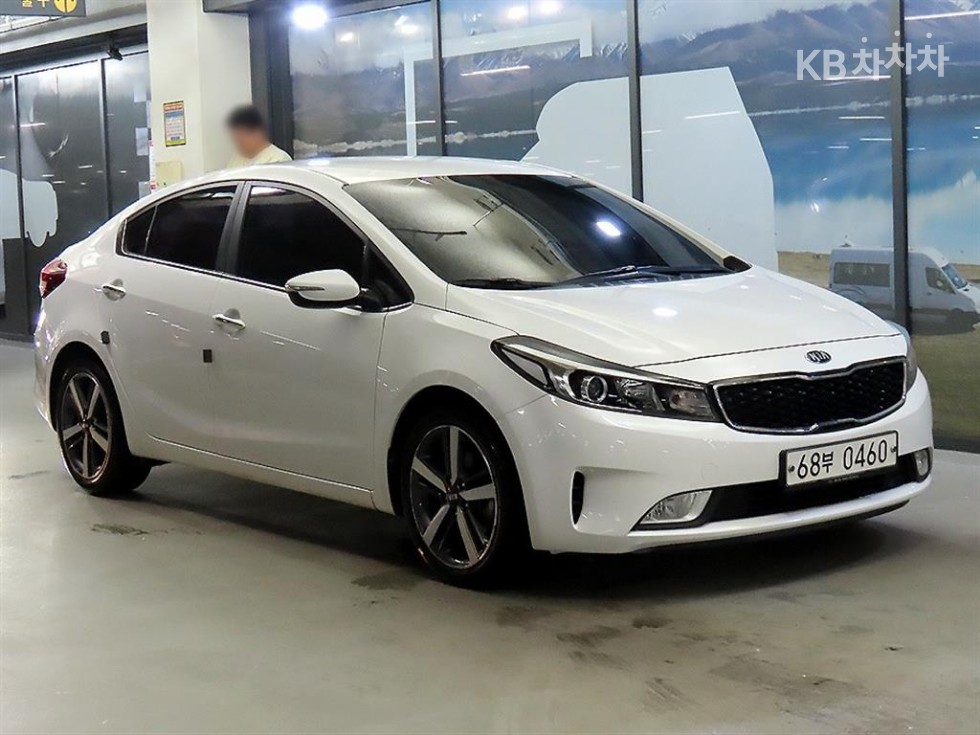 Kia K3 Prestige Base