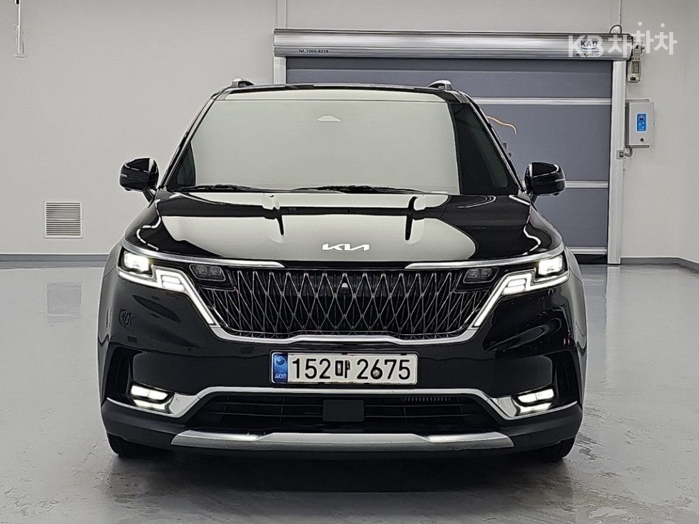 Kia Carnival — miniaturë 2