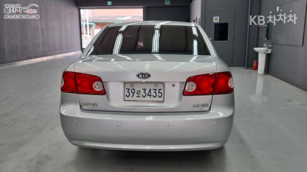 Kia K5 — miniaturë 4