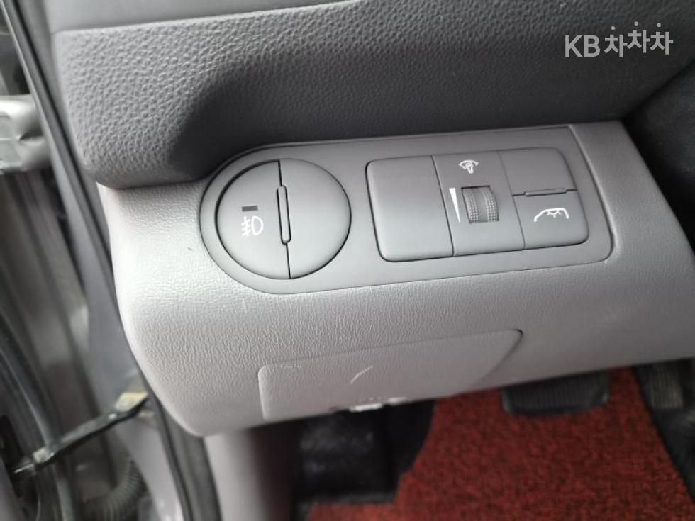 Hyundai Starex — miniaturë 12