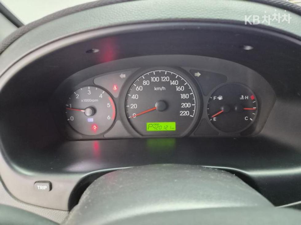 Hyundai Starex — miniaturë 13