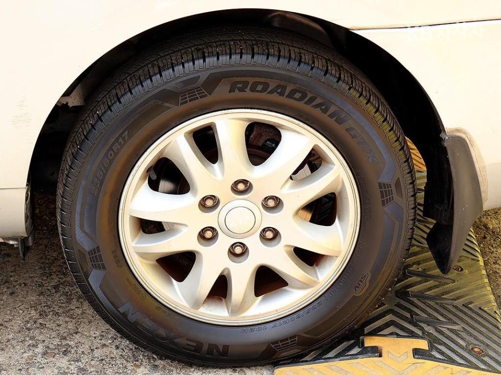 Kia Carnival — miniaturë 18