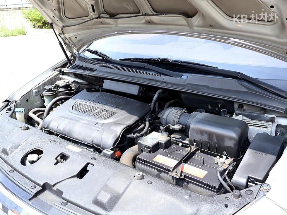 Kia Carnival — miniaturë 19