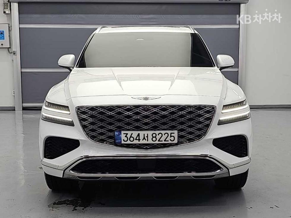 2023 Genesis GV80 photo