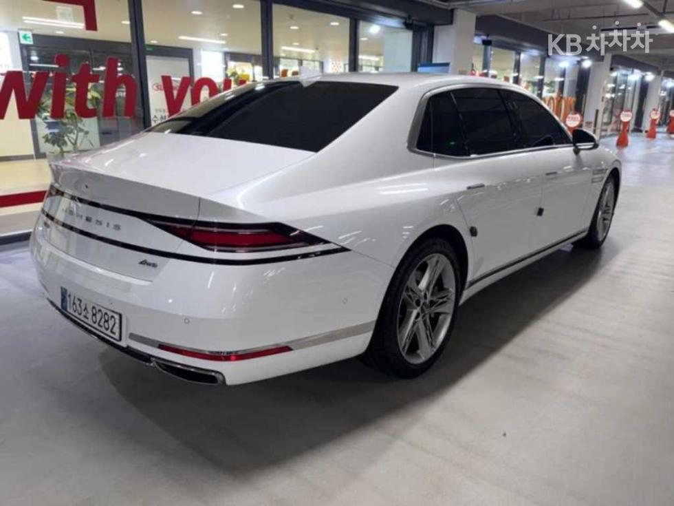 2022 Genesis G90(RS4) photo