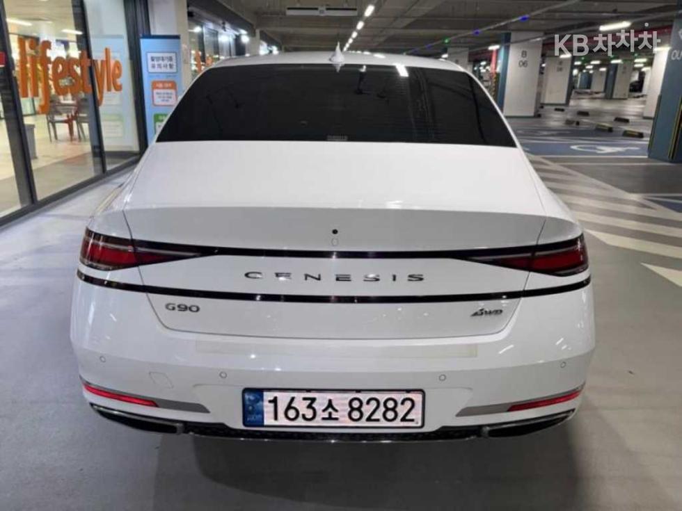 2022 Genesis G90(RS4) photo