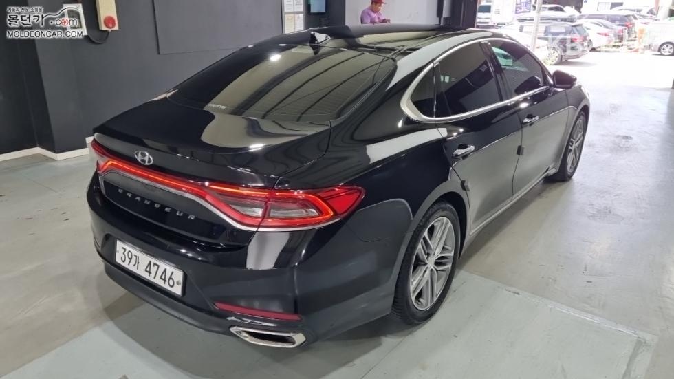 Hyundai Grandeur — miniaturë 2