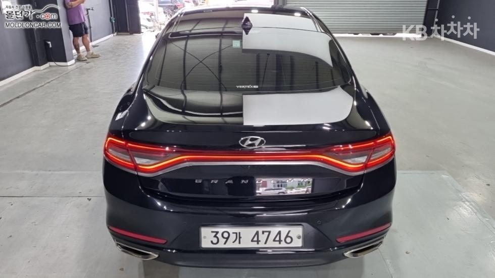 Hyundai Grandeur — miniaturë 4