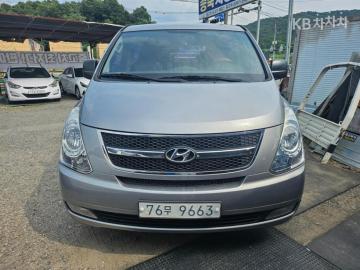 Hyundai Starex 12  seats  wagon cvx  luxury — foto 1