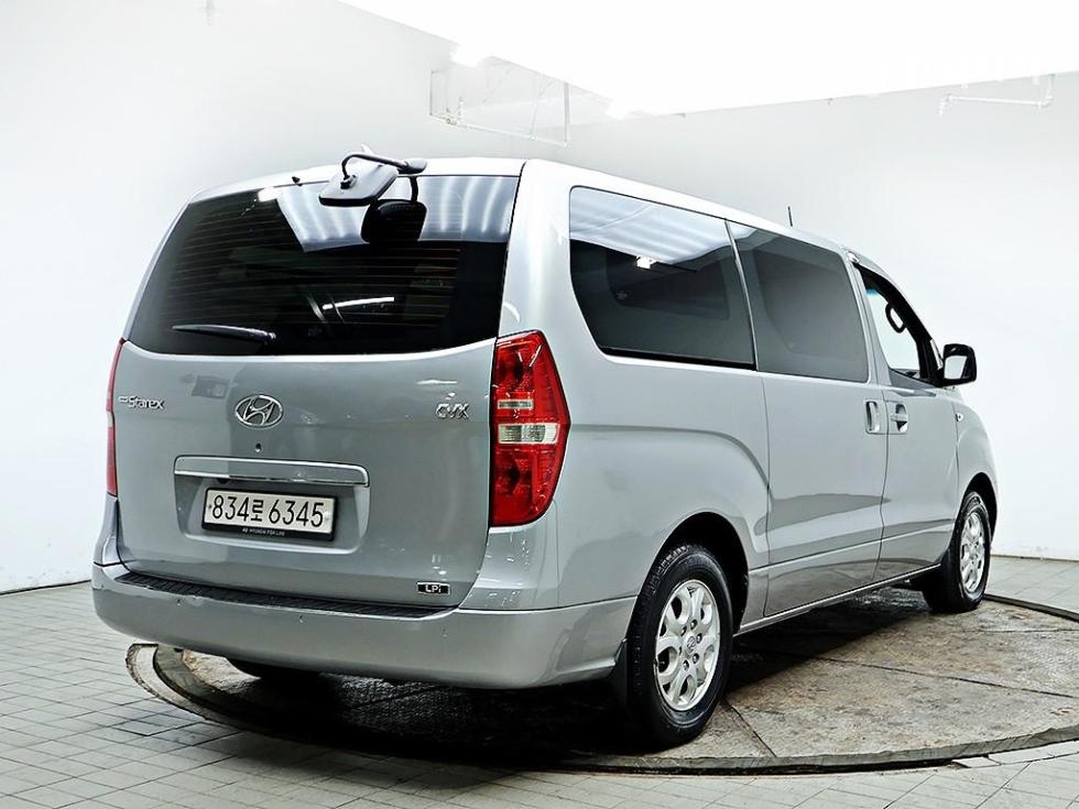Hyundai Starex — miniaturë 4