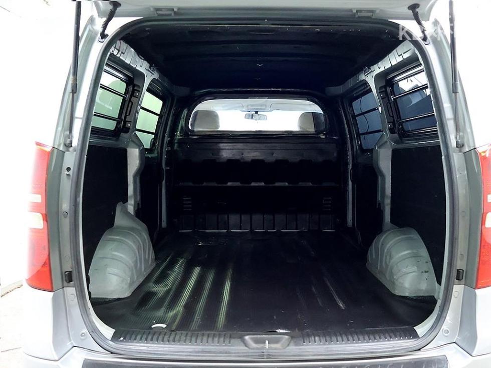 Hyundai Starex — miniaturë 19
