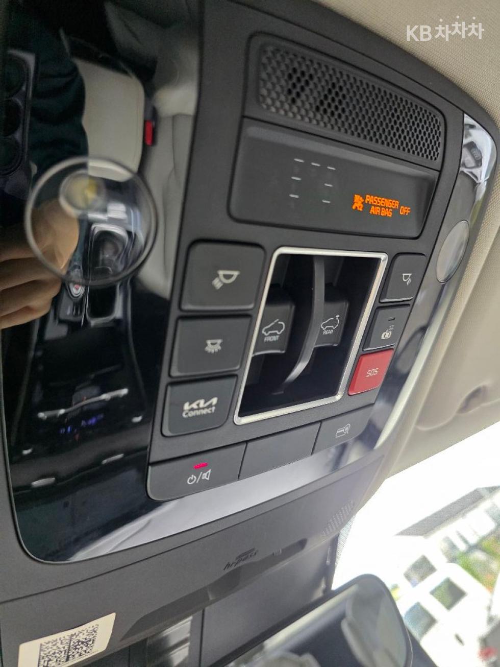 Kia Carnival — miniaturë 8