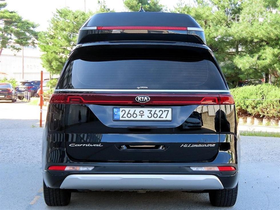 Kia Carnival — miniaturë 4