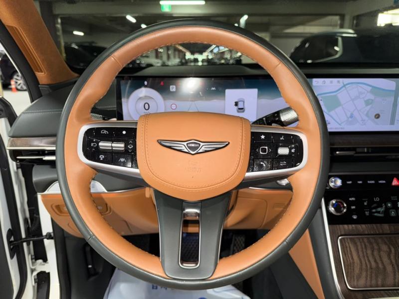2024 Genesis GV80 photo