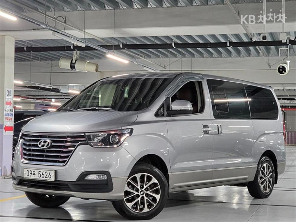 Hyundai Grand Starex