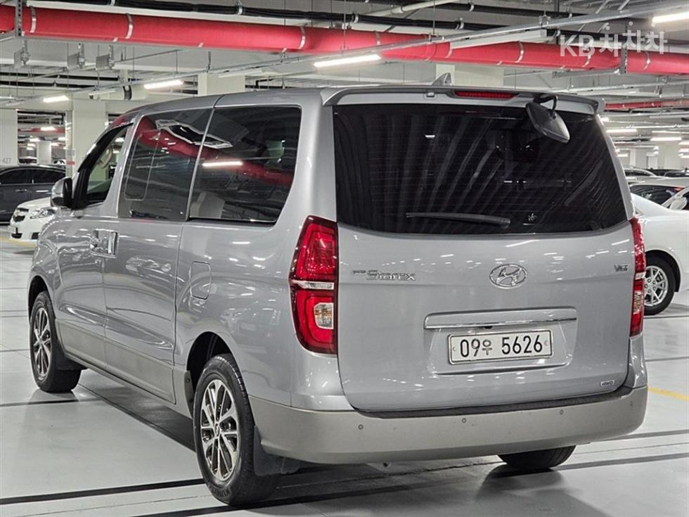 Hyundai Starex — miniaturë 4