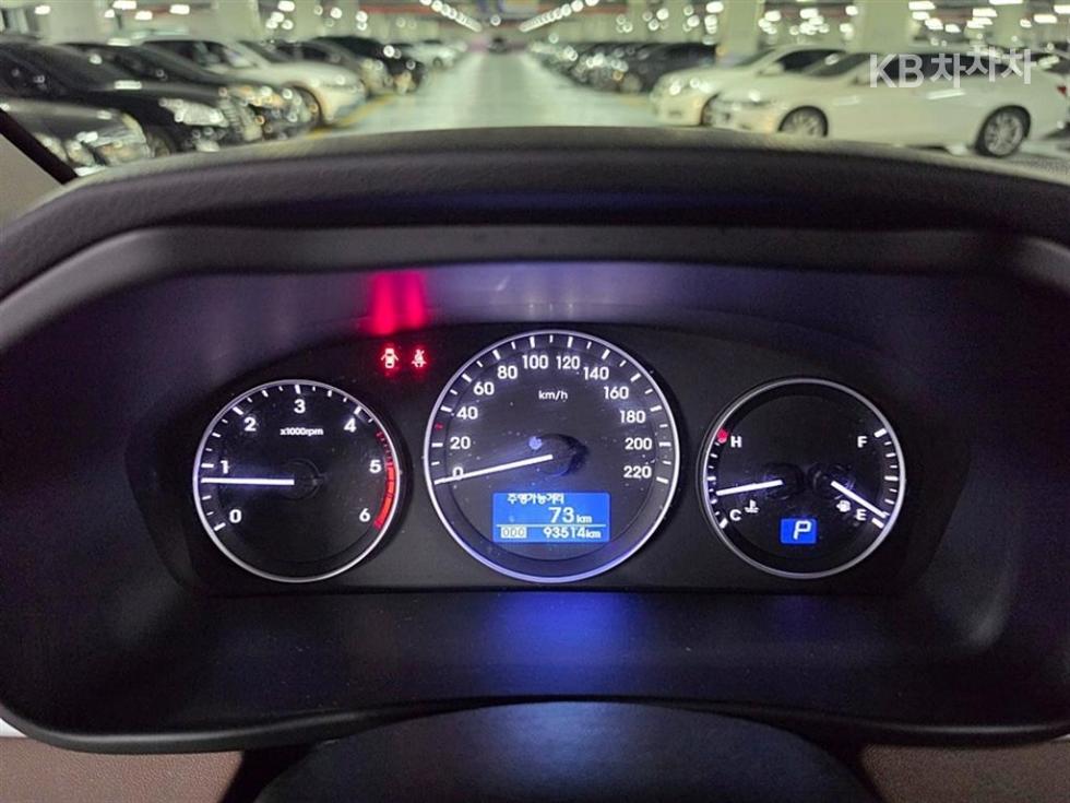 Hyundai Starex — miniaturë 17