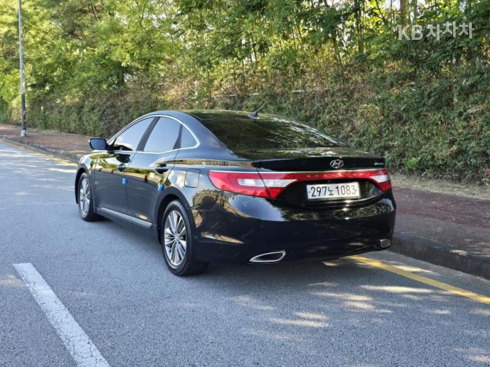 Hyundai Grandeur — miniaturë 6