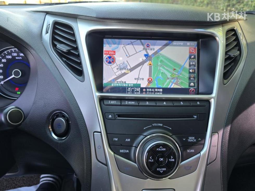 Hyundai Grandeur — miniaturë 14