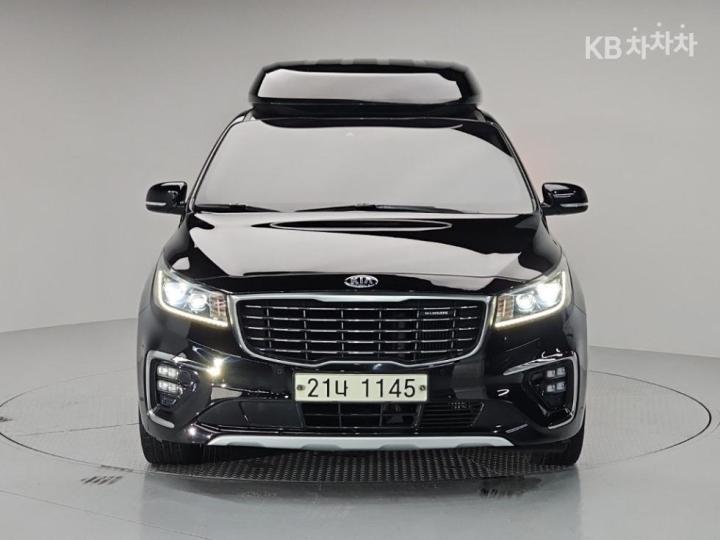 Kia Carnival — miniaturë 2