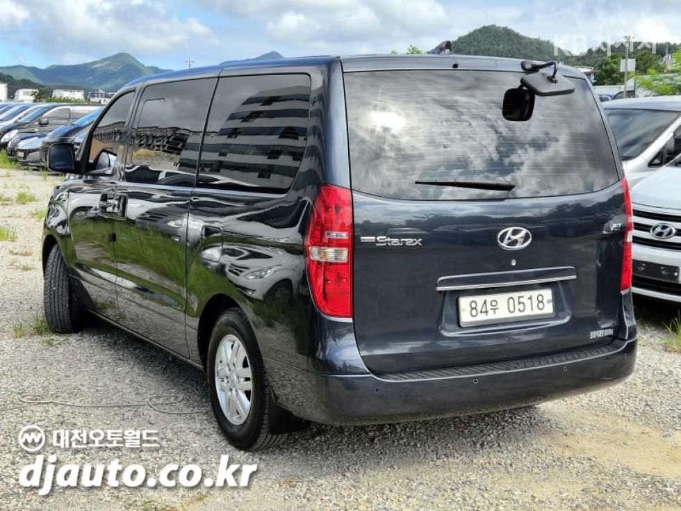Hyundai Starex — miniaturë 2