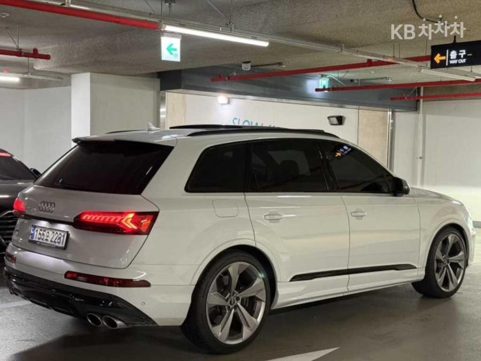 2024 Audi SQ4(4M) photo