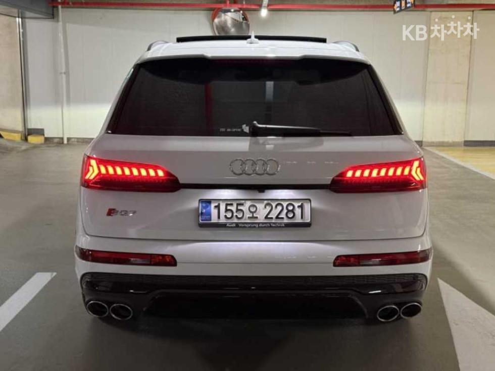 2024 Audi SQ4(4M) photo
