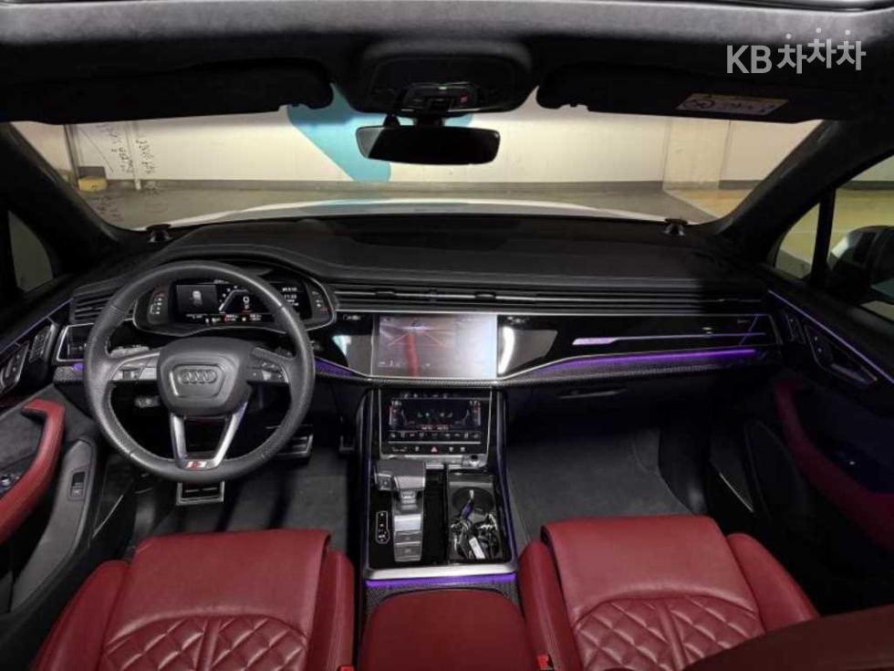 2024 Audi SQ4(4M) photo