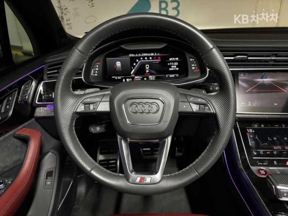 2024 Audi SQ4(4M) photo
