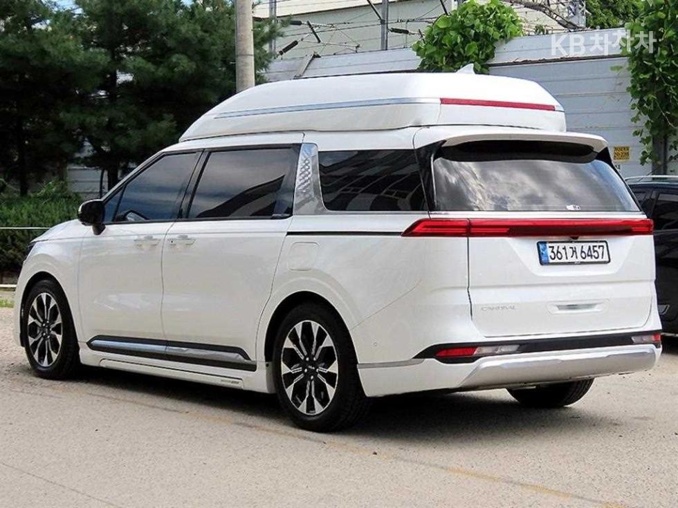 Kia Carnival — miniaturë 3