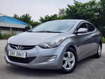 Hyundai Avante M16 GDI Luxury — foto 1