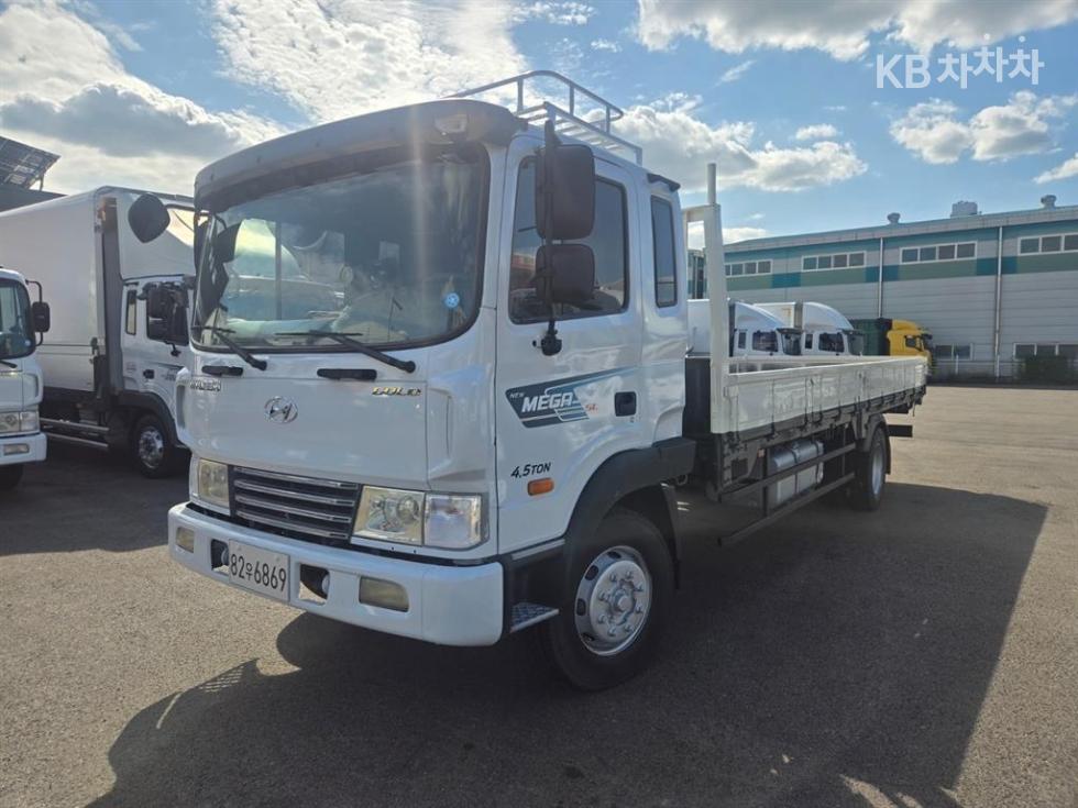 Hyundai Mega Truck