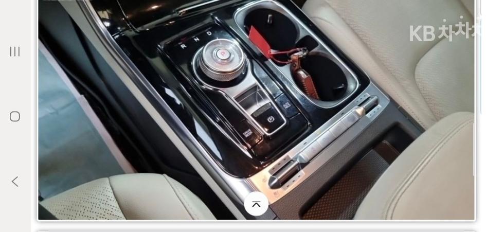 Kia Carnival — miniaturë 10