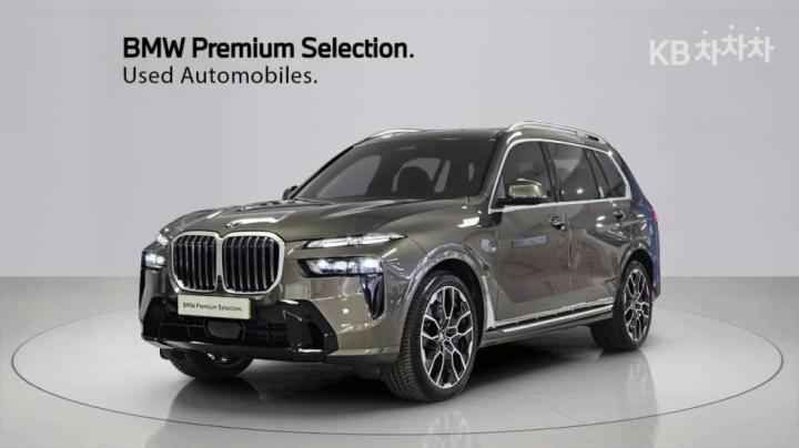BMW X7 xDrive 40i M Sport — foto 1