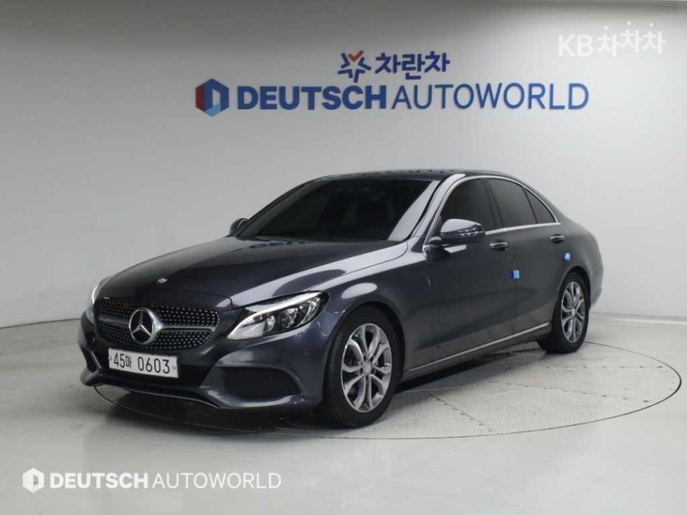 Mercedes-Benz C-Class