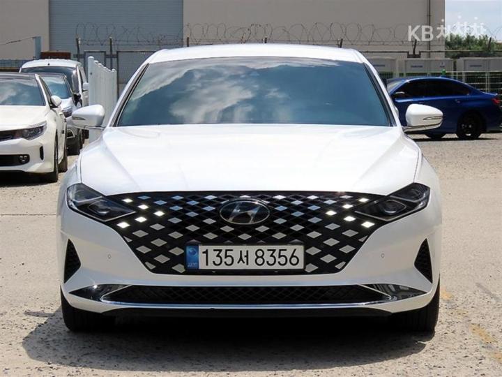 Hyundai Grandeur LPi 3.0 택시 고급형 — foto 1