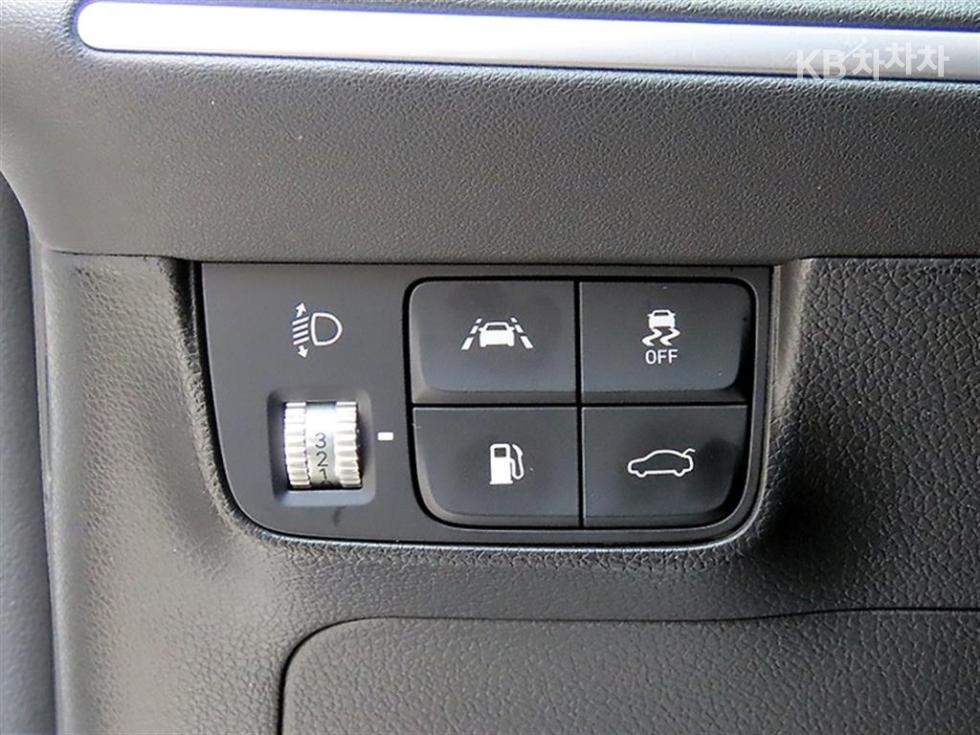Hyundai Grandeur — miniaturë 12
