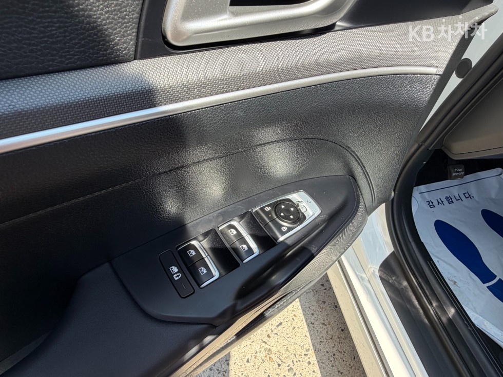 Kia K5 — miniaturë 17