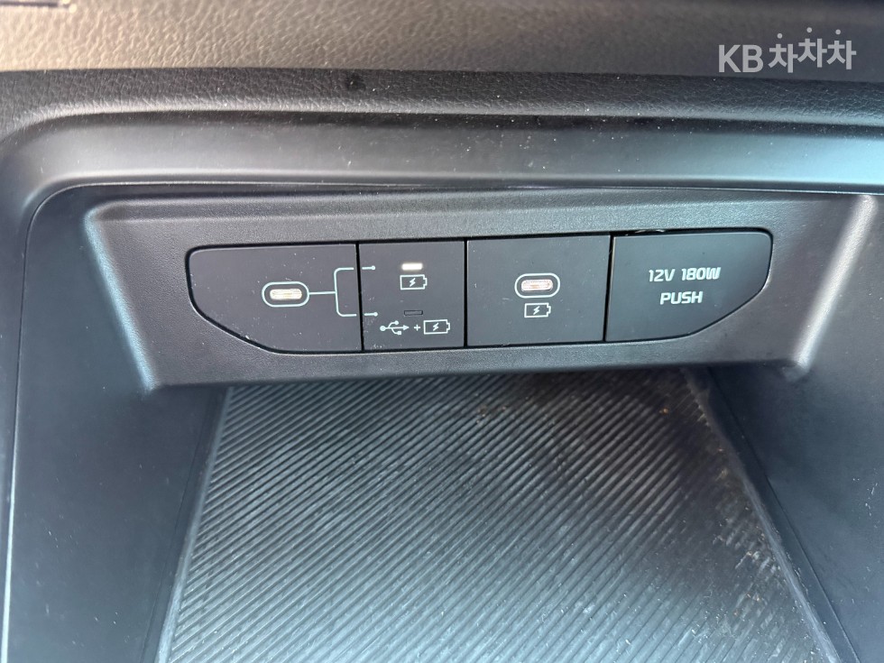 Kia K5 — miniaturë 25