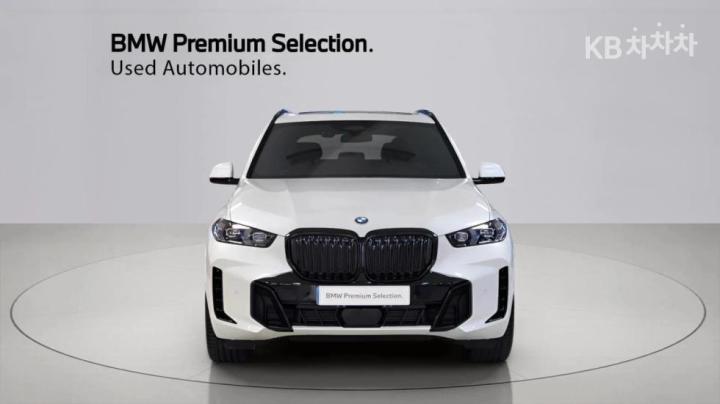 BMW X5 — miniaturë 4