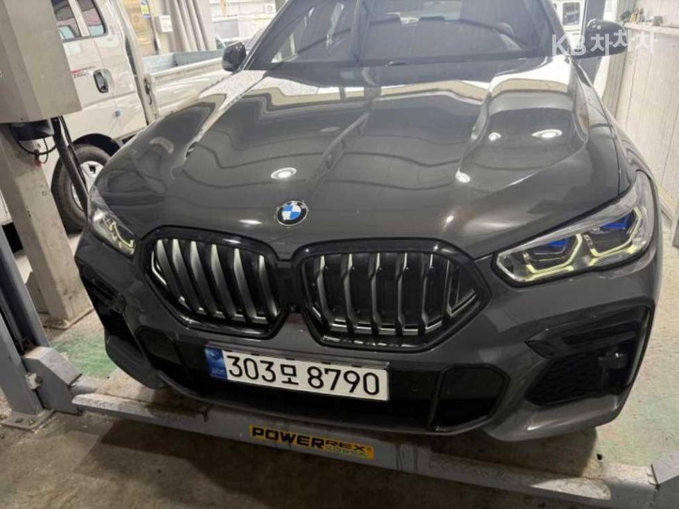 بي إم دبليو X6