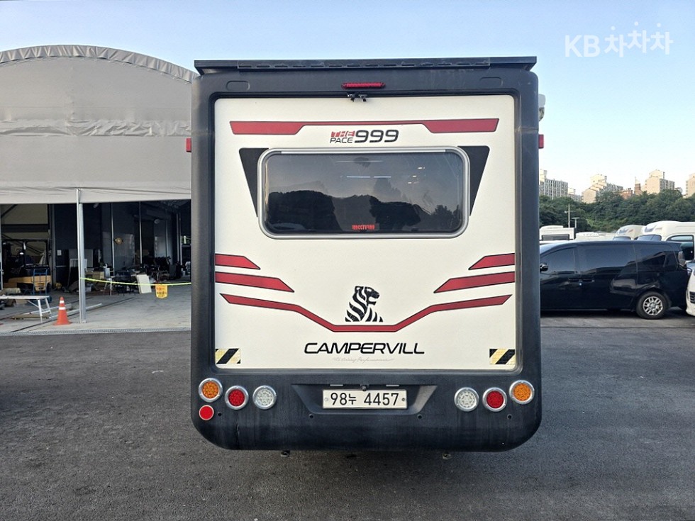 Hyundai Starex — miniaturë 4