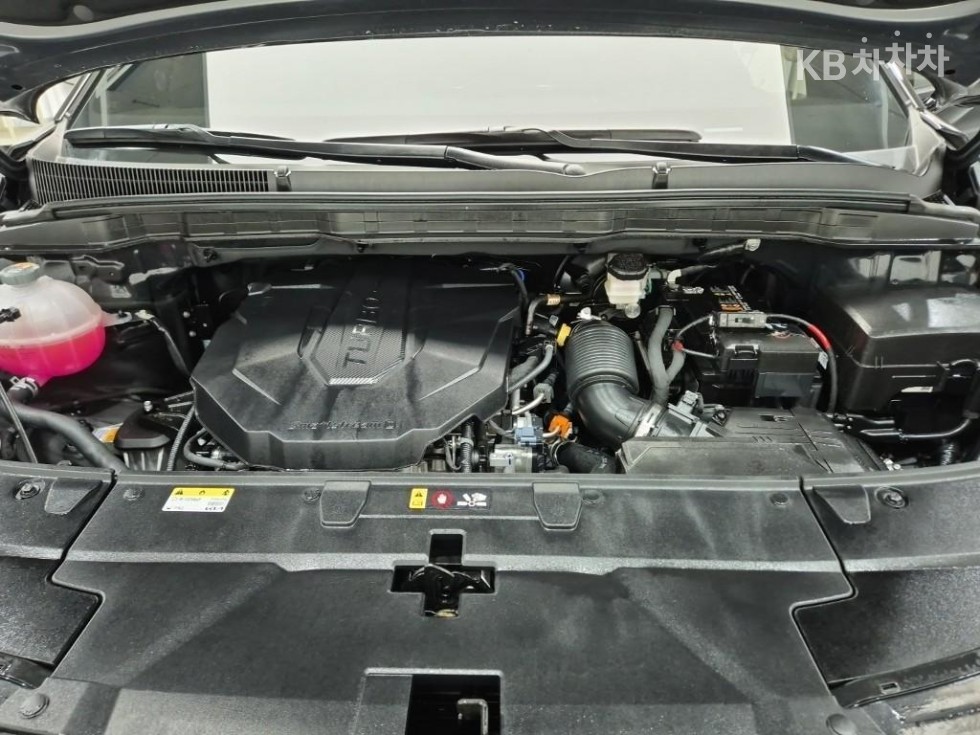 Kia Carnival — miniaturë 5