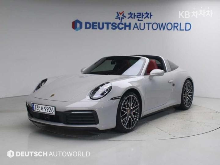 Porsche 911 Targa 4 GTS — foto 1